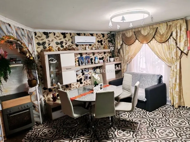 Eladó ház Verseg 92 nm