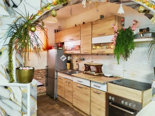 Eladó ház Verseg 92 nm