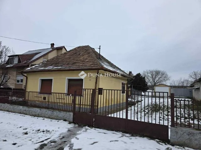 Eladó ház Tura 62 nm
