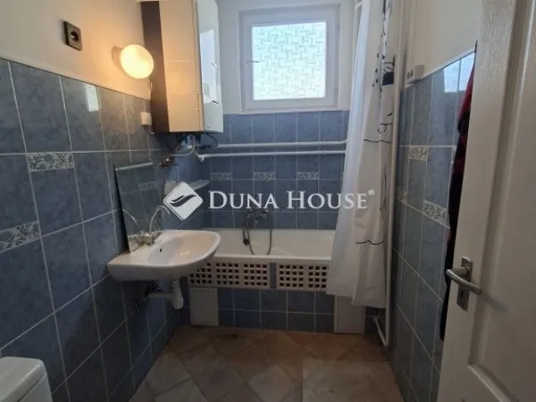 Eladó lakás Hatvan 53 nm