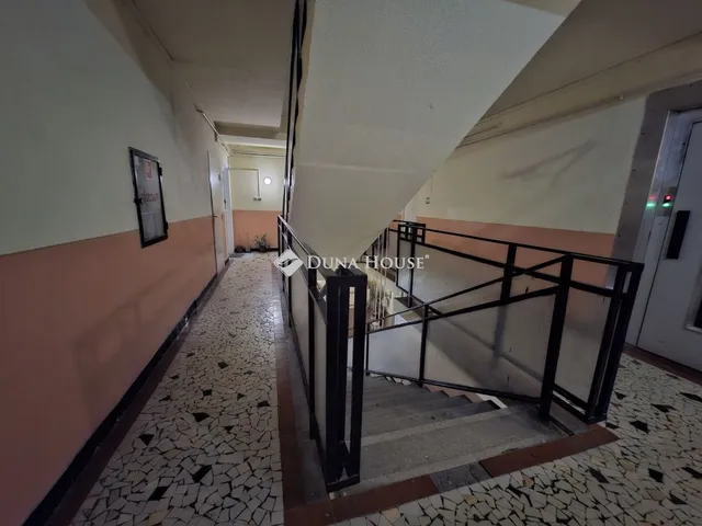 Eladó lakás Hatvan 53 nm