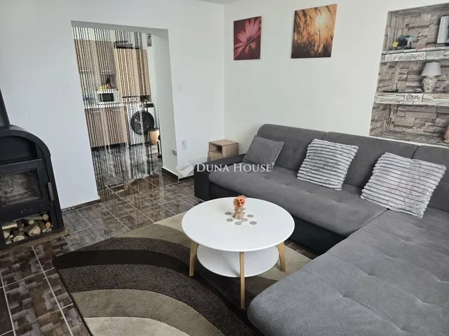 Eladó ház Verseg 42 nm