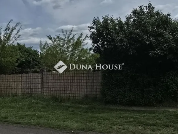Eladó ház Verseg 42 nm