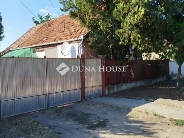 Eladó ház Tura 60 nm