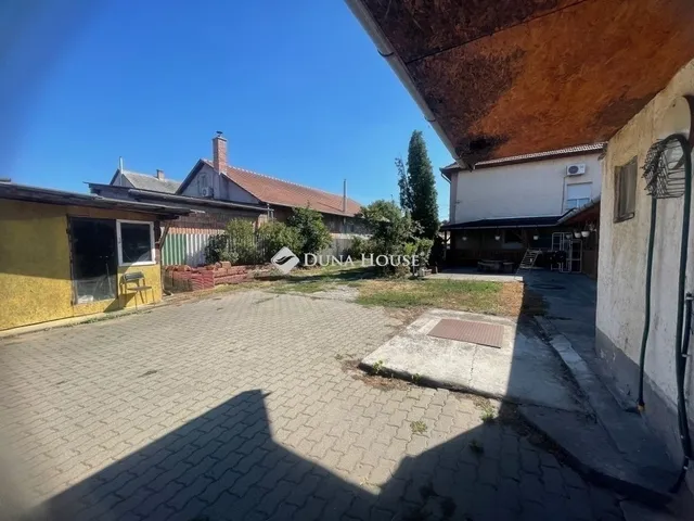 Eladó ház Tura 170 nm