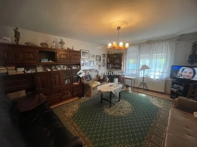 Eladó ház Tura 170 nm