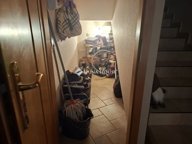 Eladó ház Nagytarcsa 193 nm