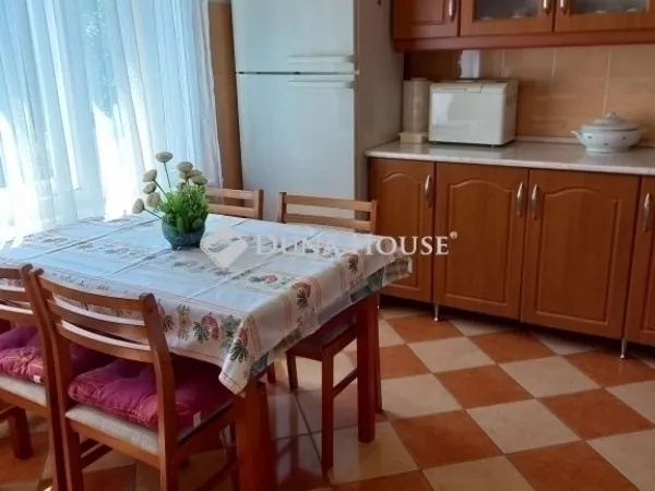 Eladó ház Gödöllő 200 nm