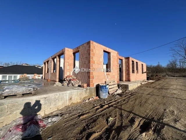 Eladó ház Őrbottyán 99 nm