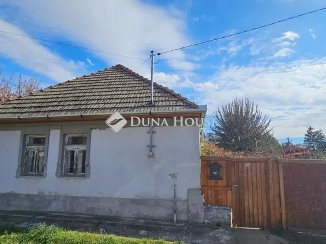 Eladó ház Tápiószecső 80 nm