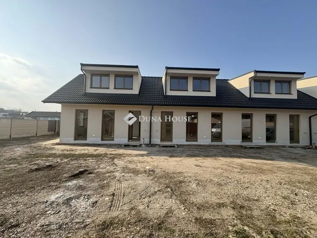 Eladó ház Tura 56 nm