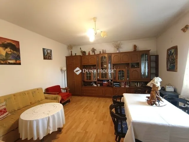 Eladó ház Erdőkertes 82 nm