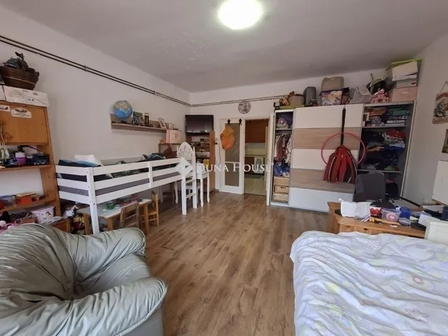 Eladó ház Fót 240 nm