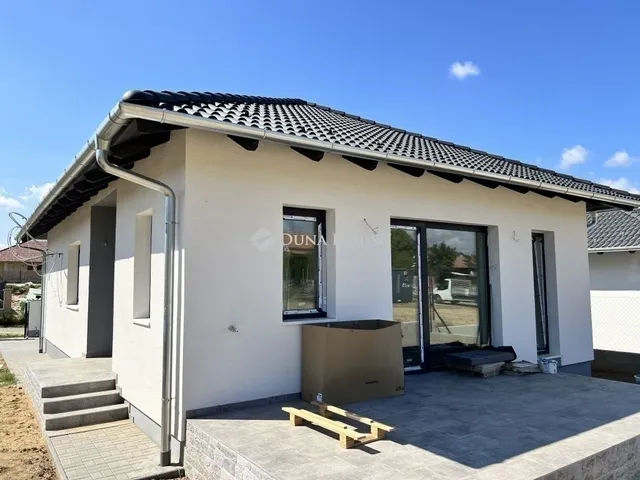 Eladó ház Őrbottyán 93 nm