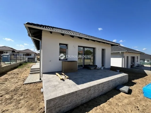 Eladó ház Őrbottyán 93 nm