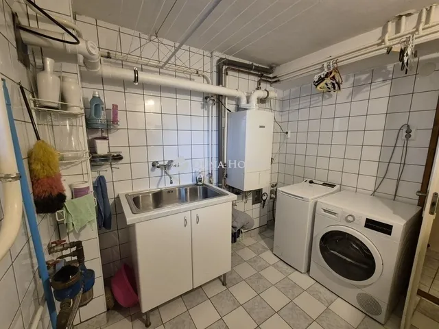 Eladó ház Csömör 121 nm