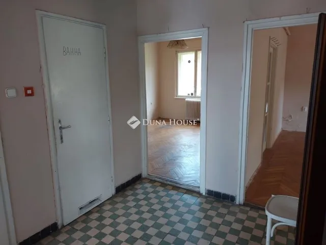 Eladó ház Budapest XVI. kerület 160 nm