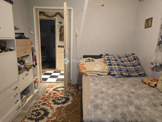 Eladó ház Domony 50 nm