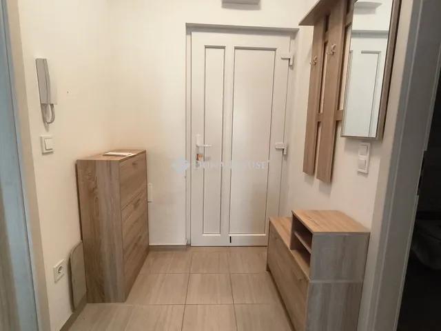 Eladó lakás Veresegyház 54 nm