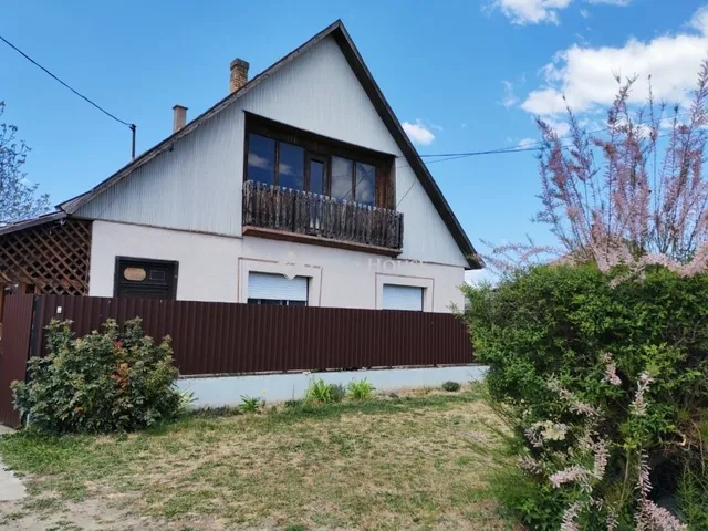 Eladó ház Galgahévíz 115 nm
