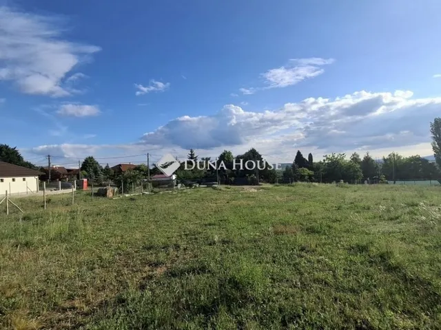 Eladó telek Őrbottyán 908 nm