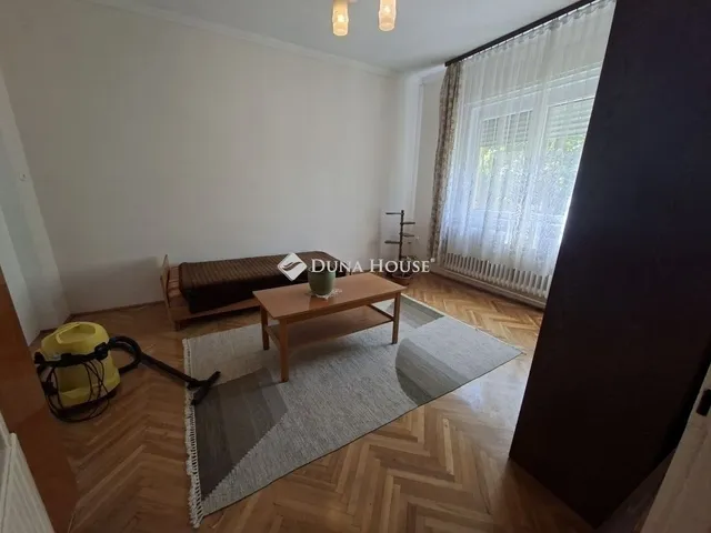 Eladó lakás Gödöllő 87 nm