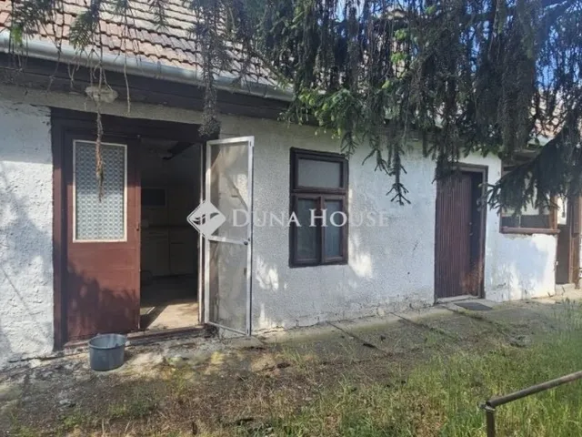 Eladó ház Tóalmás 93 nm