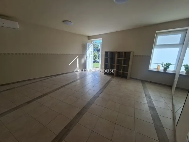 Eladó lakás Gödöllő 106 nm