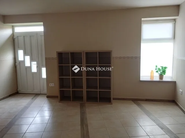 Eladó lakás Gödöllő 106 nm