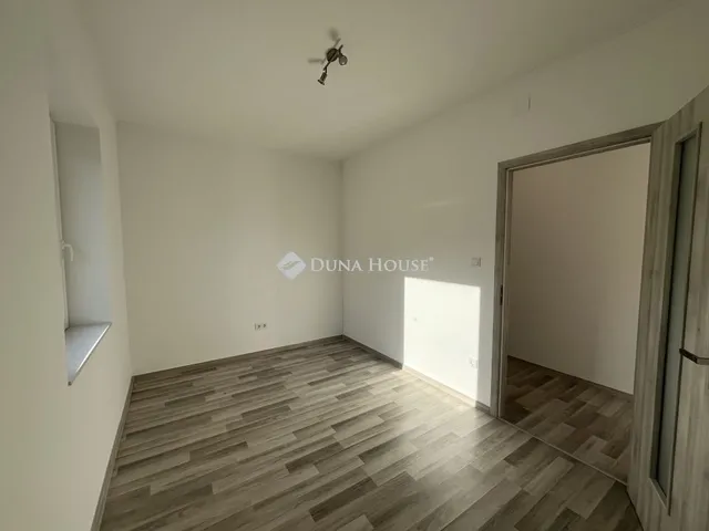 Eladó ház Nagytarcsa 118 nm