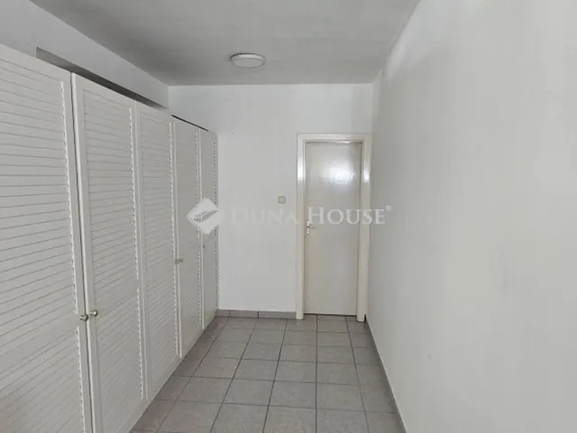 Eladó ház Sülysáp 320 nm