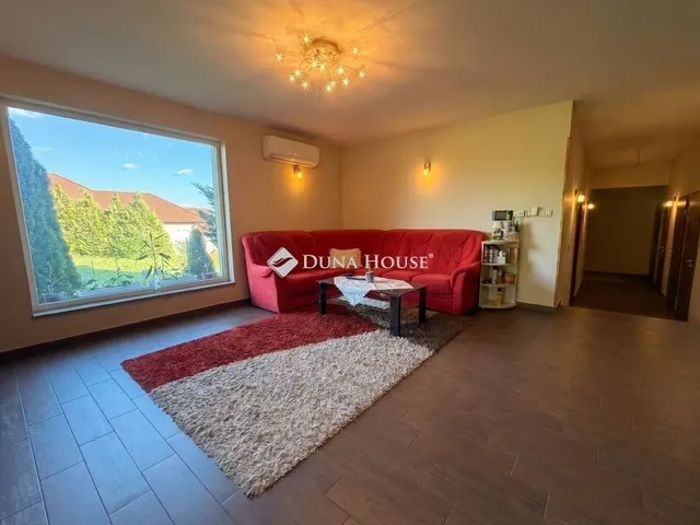 Eladó ház Gödöllő 240 nm