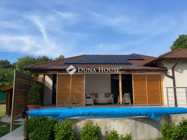 Eladó ház Fót 180 nm