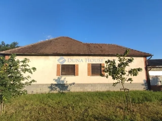 Eladó ház Bag 120 nm