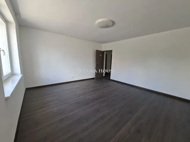Eladó ház Hatvan 103 nm