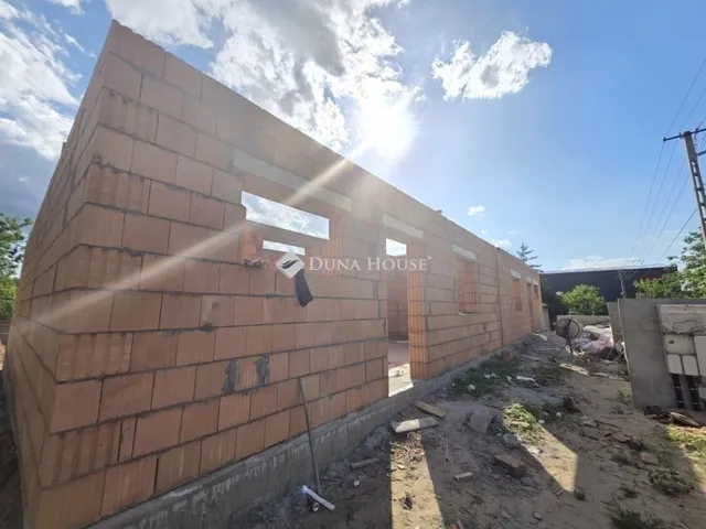 Eladó ház Mogyoród 142 nm