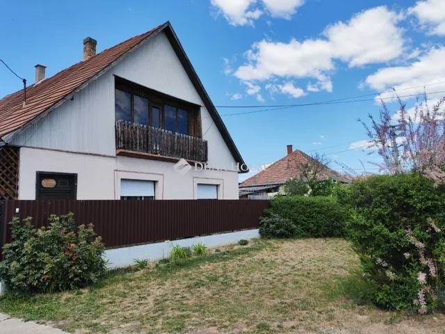Eladó ház Galgahévíz 115 nm