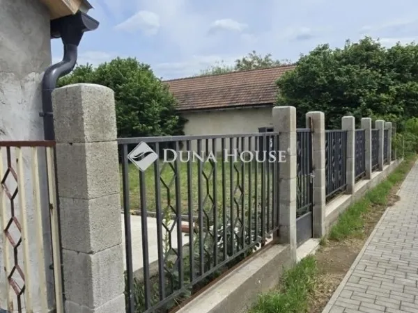 Eladó ház Verseg 42 nm