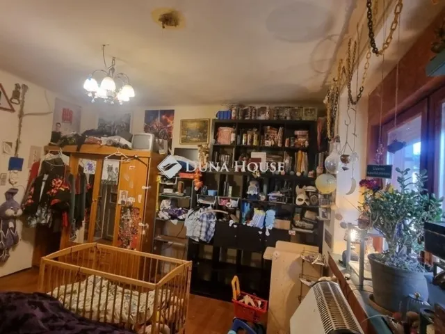 Eladó ház Dány 140 nm