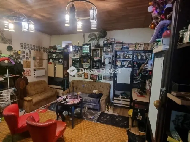 Eladó ház Dány 140 nm