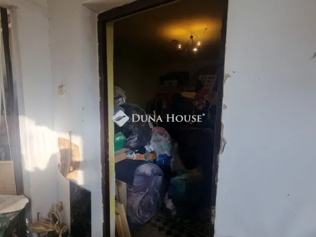 Eladó ház Dány 140 nm