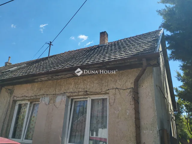 Eladó ház Domony 52 nm