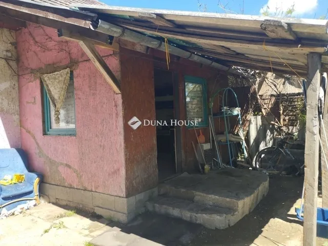 Eladó ház Domony 52 nm
