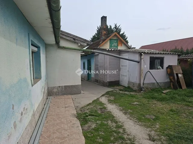 Eladó ház Kiskunlacháza 110 nm