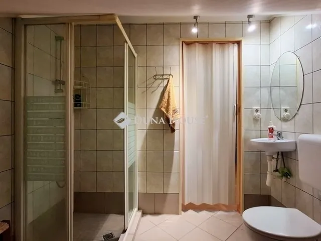 Eladó ház Vácegres 134 nm