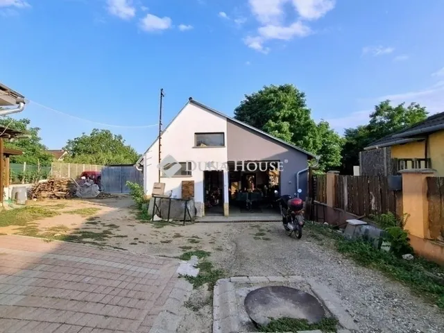 Eladó ház Erdőkertes 136 nm