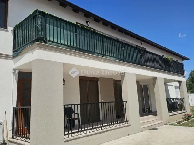Eladó lakás Aszód 63 nm