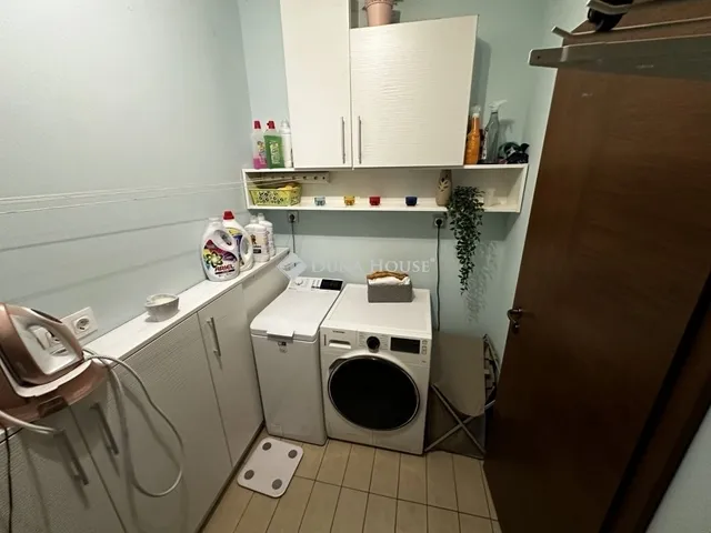 Eladó ház Őrbottyán 180 nm