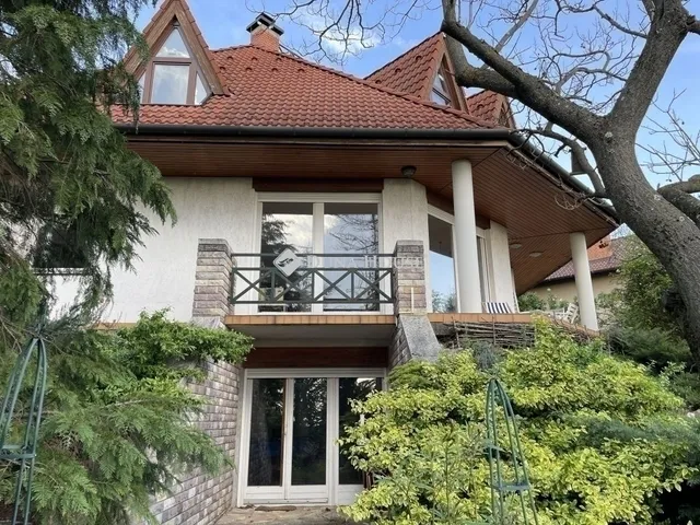 Eladó nyaraló Gödöllő 262 nm