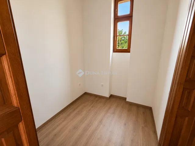 Eladó ház Maglód 218 nm